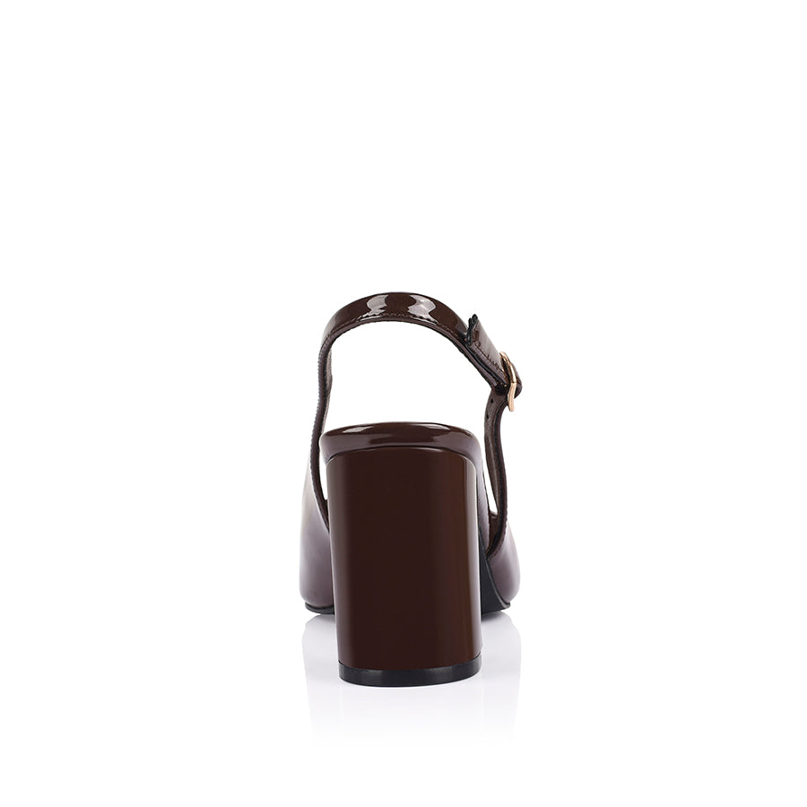 Brown high-heeled shoe with a slingback design with a patent upper