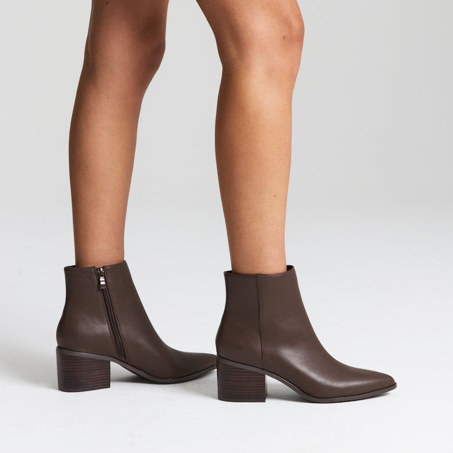 Fiona Ankle Boots - Chocolate Brown