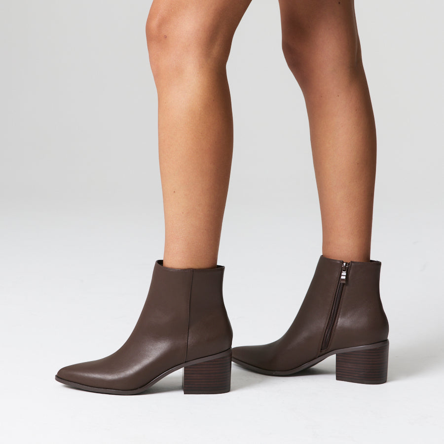 Fiona Ankle Boots - Chocolate Brown