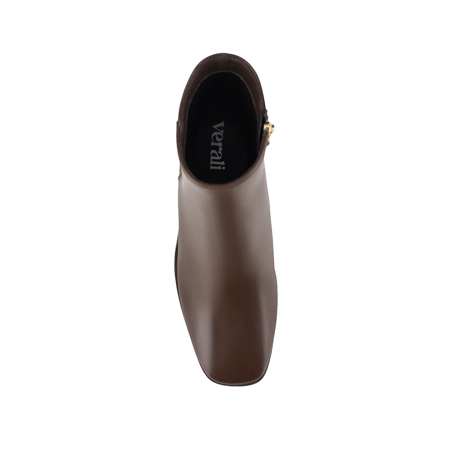 Brown ankle boots with a block heel, zip closure and square toe shape