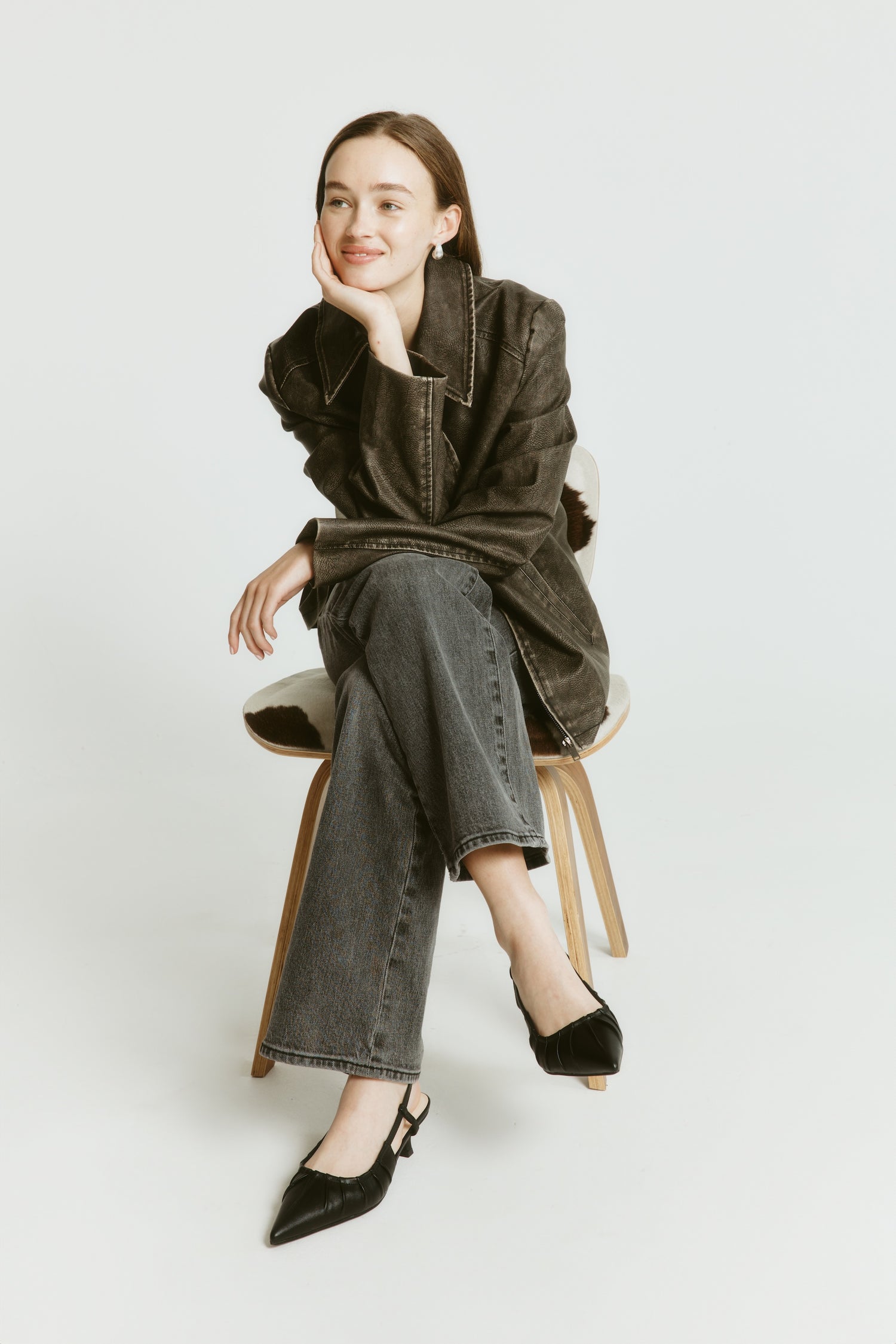 Lucius Slingback Kitten Heels - Black