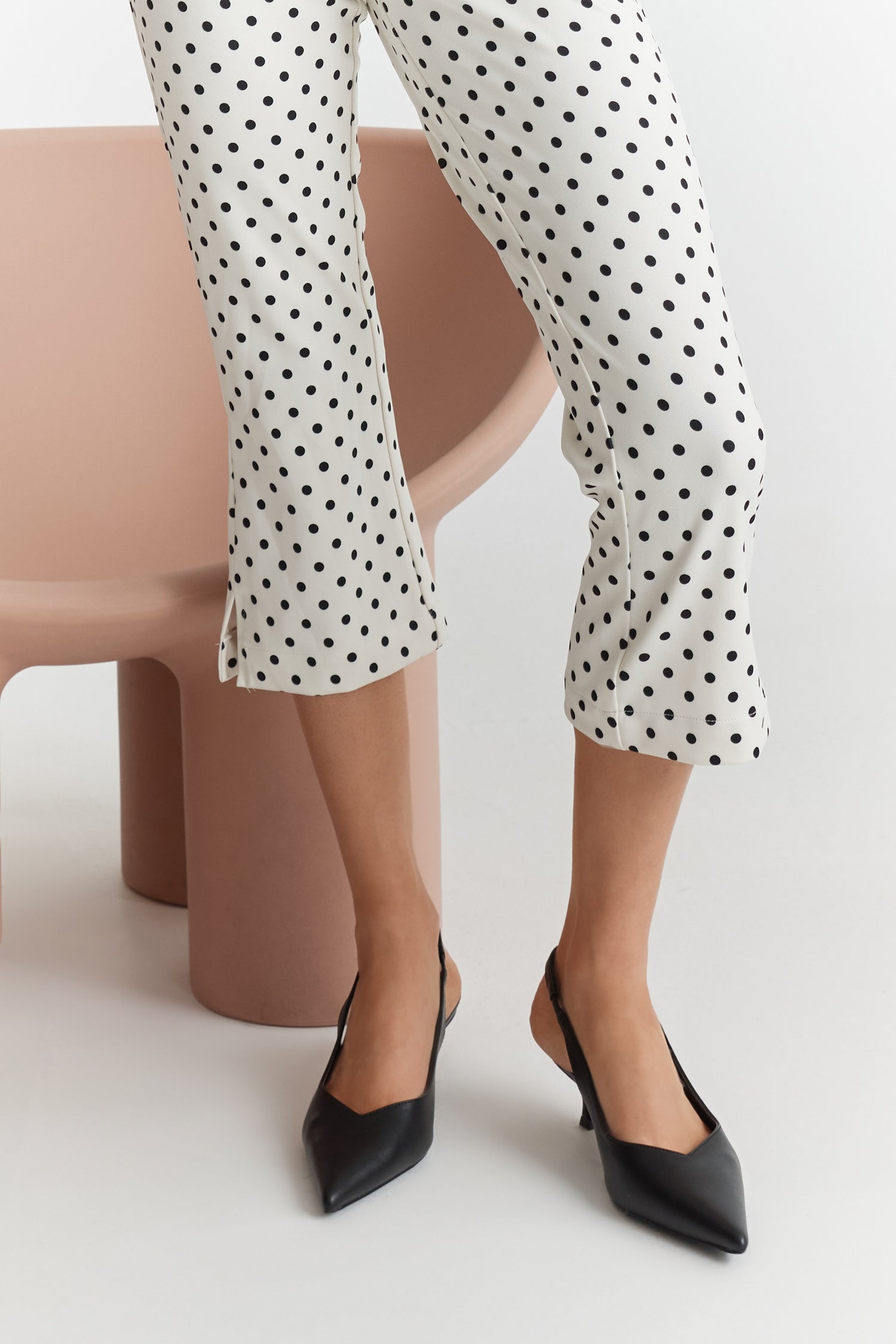 Lush Slingback Kitten Heels - Black