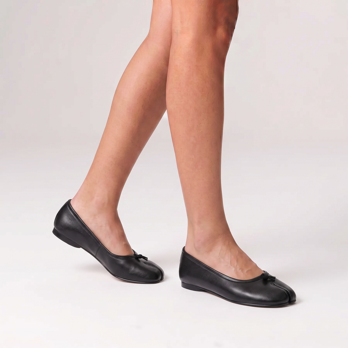 Charlie Tabi Ballet Flats - Black