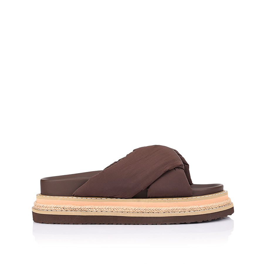 Women's chunky platform footbed slides in chocolate brown fabric