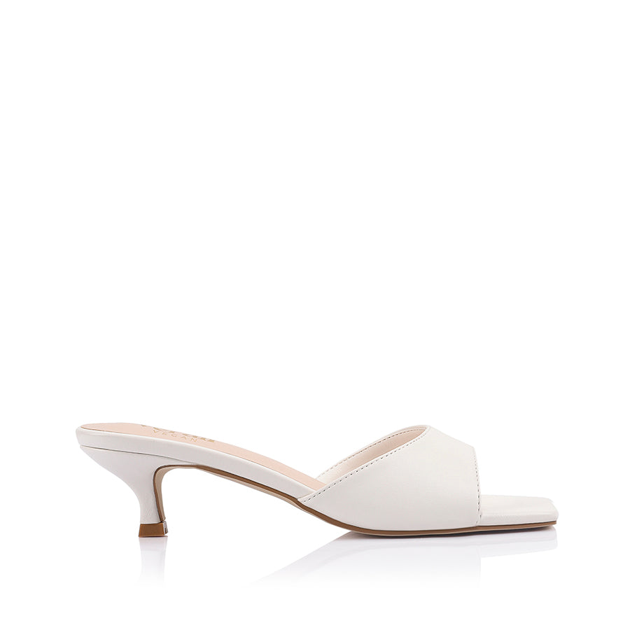 Alyssa Kitten Heel Mules - Chalk White