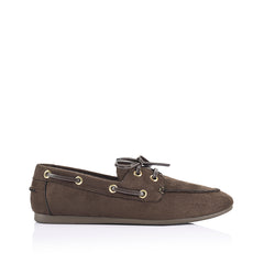 Microfibre boat shoe with a rounded toe shape and lace up detailing