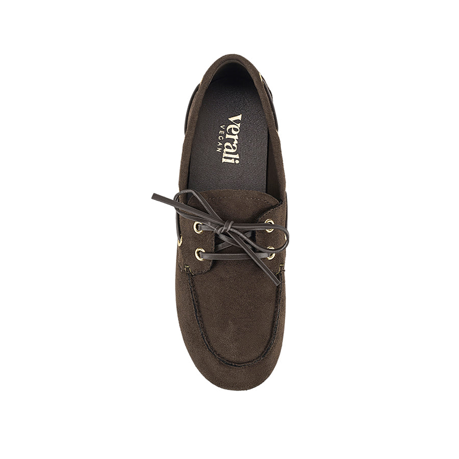 Microfibre boat shoe with a rounded toe shape and lace up detailing