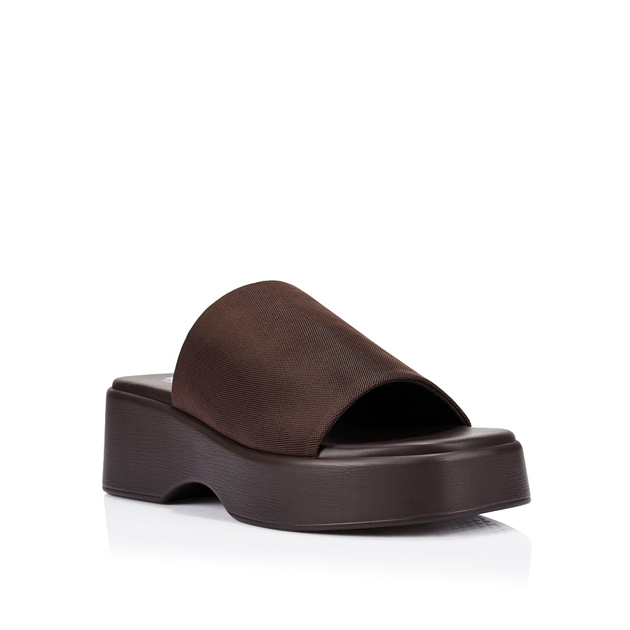 Cherry Flatform Slides - Chocolate Brown Mesh