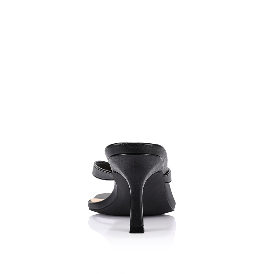 Essence Heeled Thongs - Black