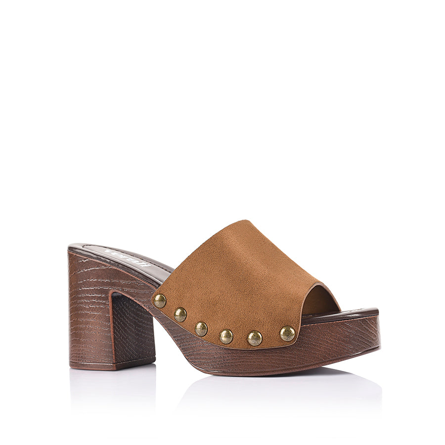 Chestnut micro clog heel with gold studs