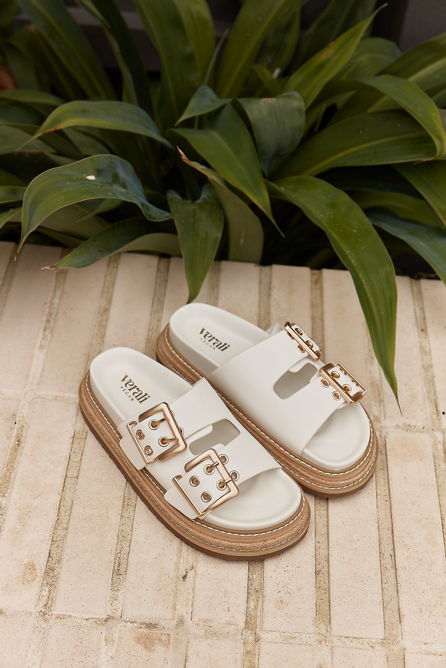 Thatcher Platform Slides - Chalk White