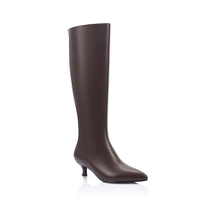 Brown high knee smooth boot with a kitten heel and zip closure