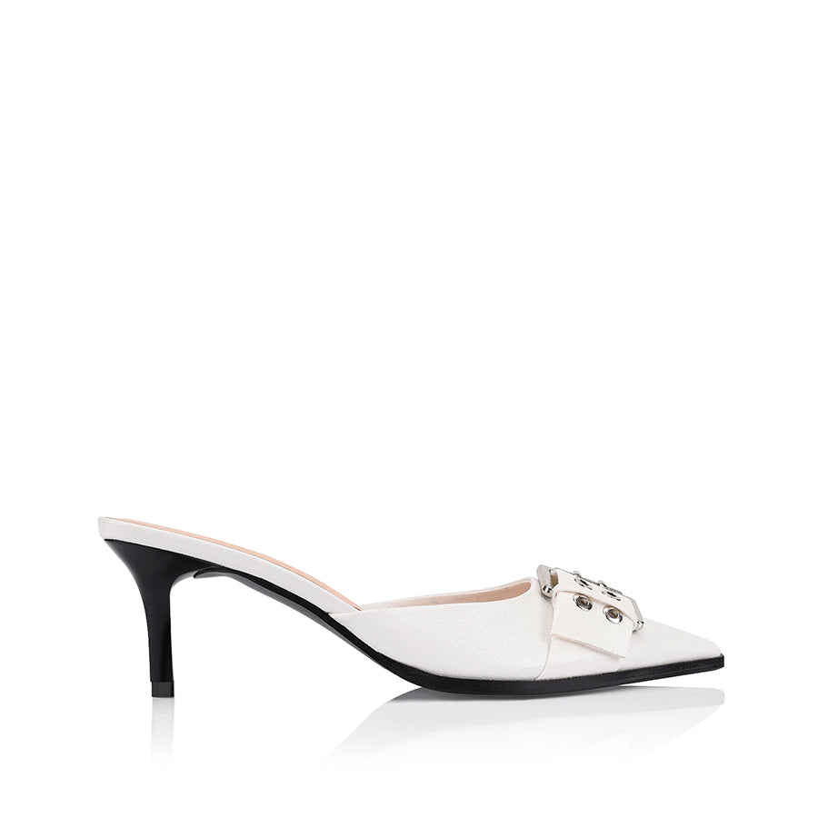 Women's kitten heel point toe mule in white crinkle with buckle detailing