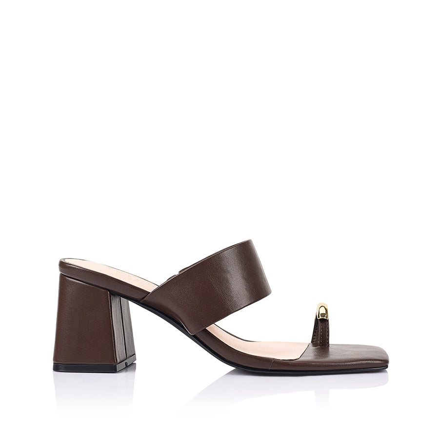 Women's chocolate brown block heel sandal with toe ring and square toe