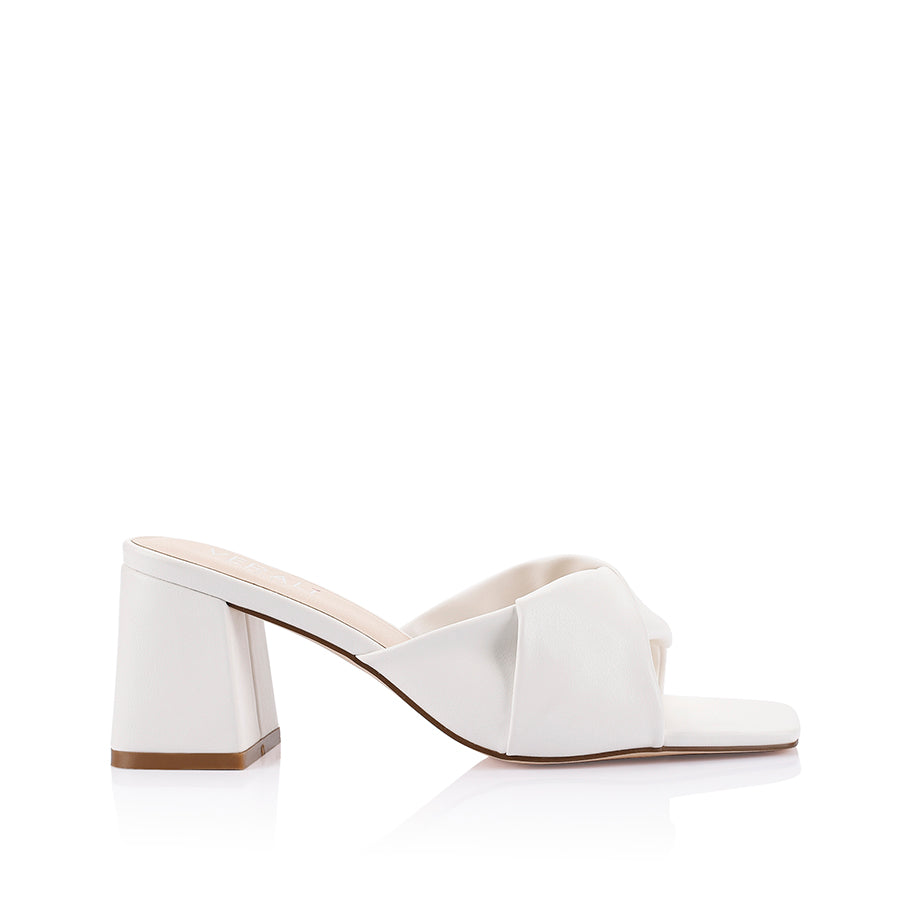 Women's chalk white block heel mule