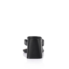 Women's black smooth block thong heel with square toe 