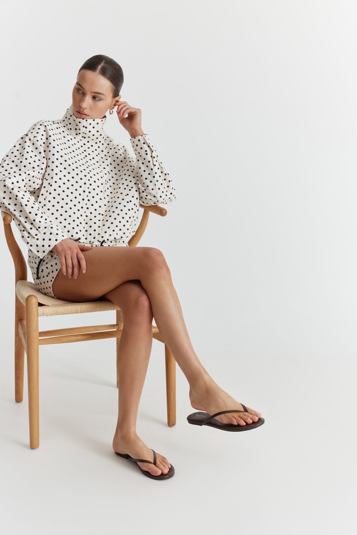 Tori Thongs - Chocolate Brown