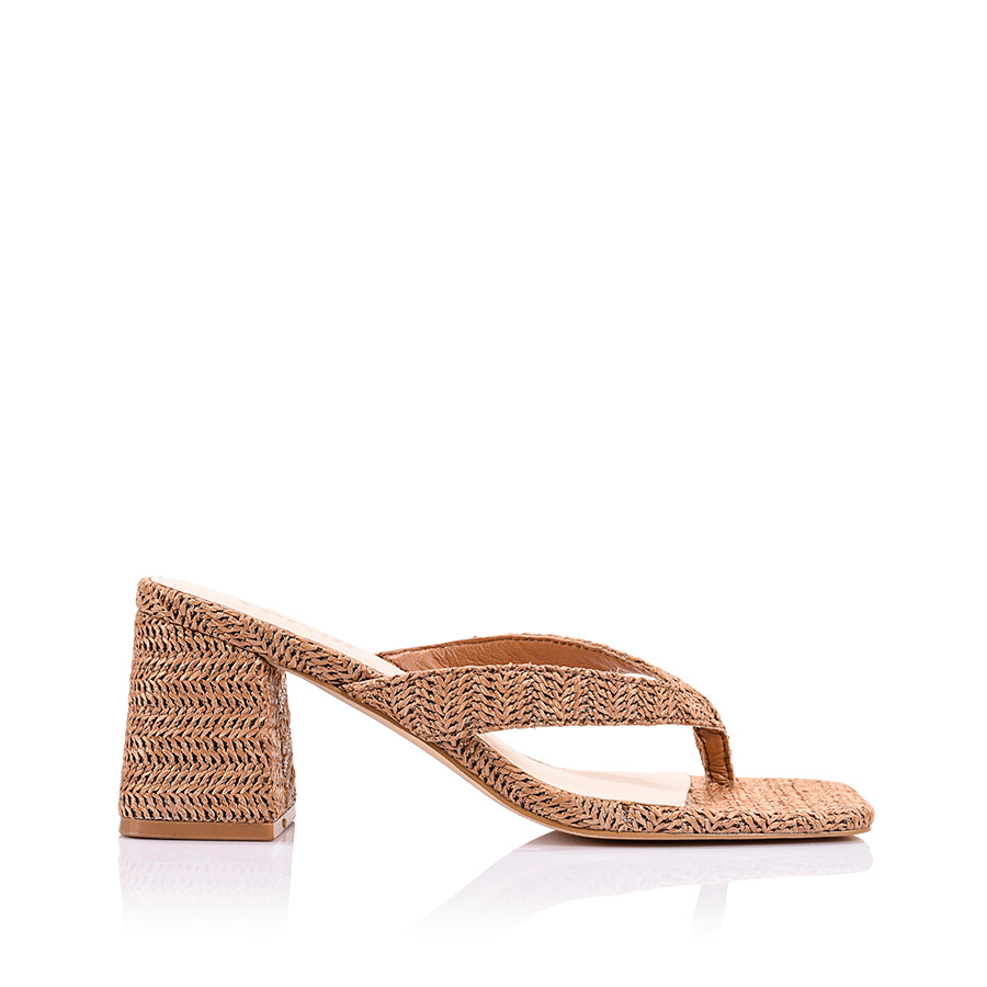 Stoked Block Heel Thongs - Tan Raffia