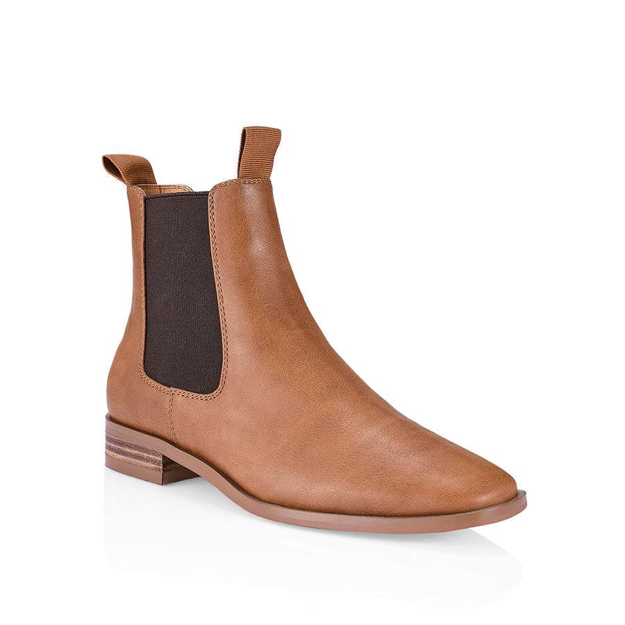 Harper Chelsea Boots - Tan Softee